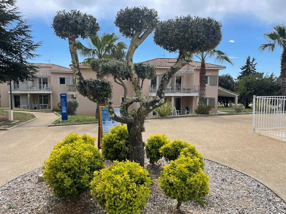 Studio Cosy Residence Odalys 3 Etoiles La Londe-les-Maures ภายนอก รูปภาพ