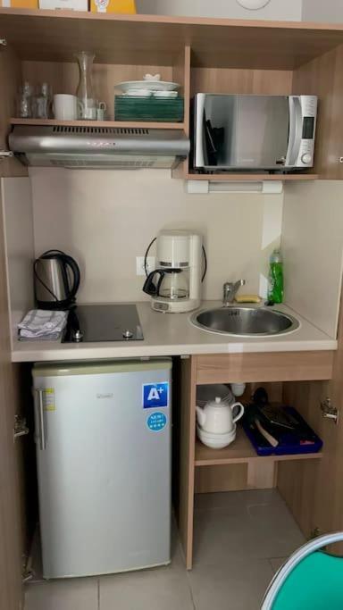 Studio Cosy Residence Odalys 3 Etoiles La Londe-les-Maures ภายนอก รูปภาพ