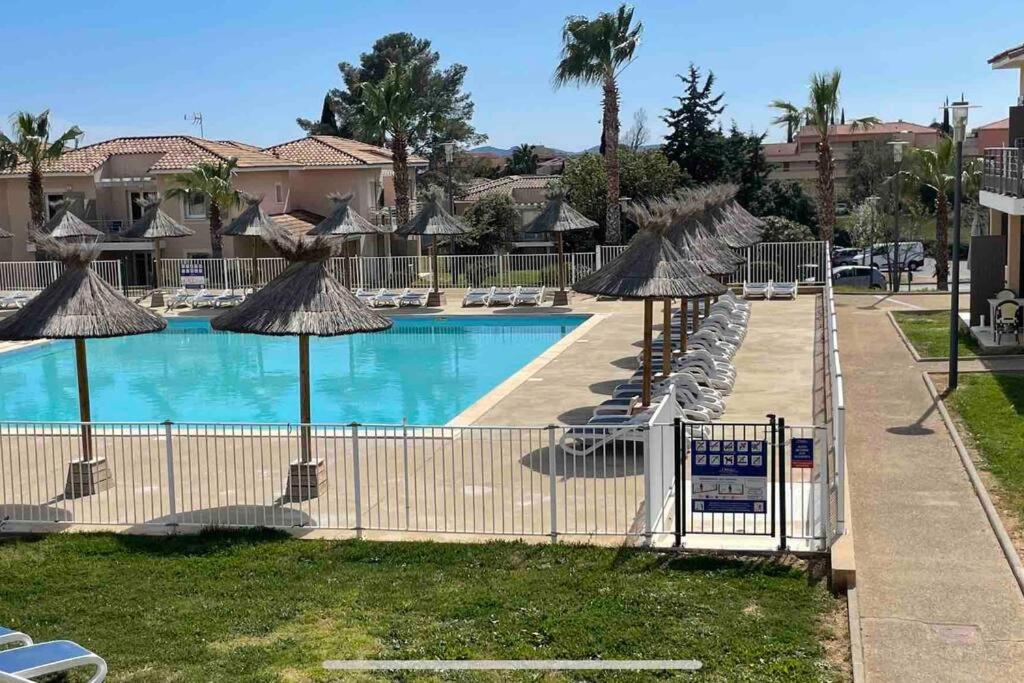 Studio Cosy Residence Odalys 3 Etoiles La Londe-les-Maures ภายนอก รูปภาพ